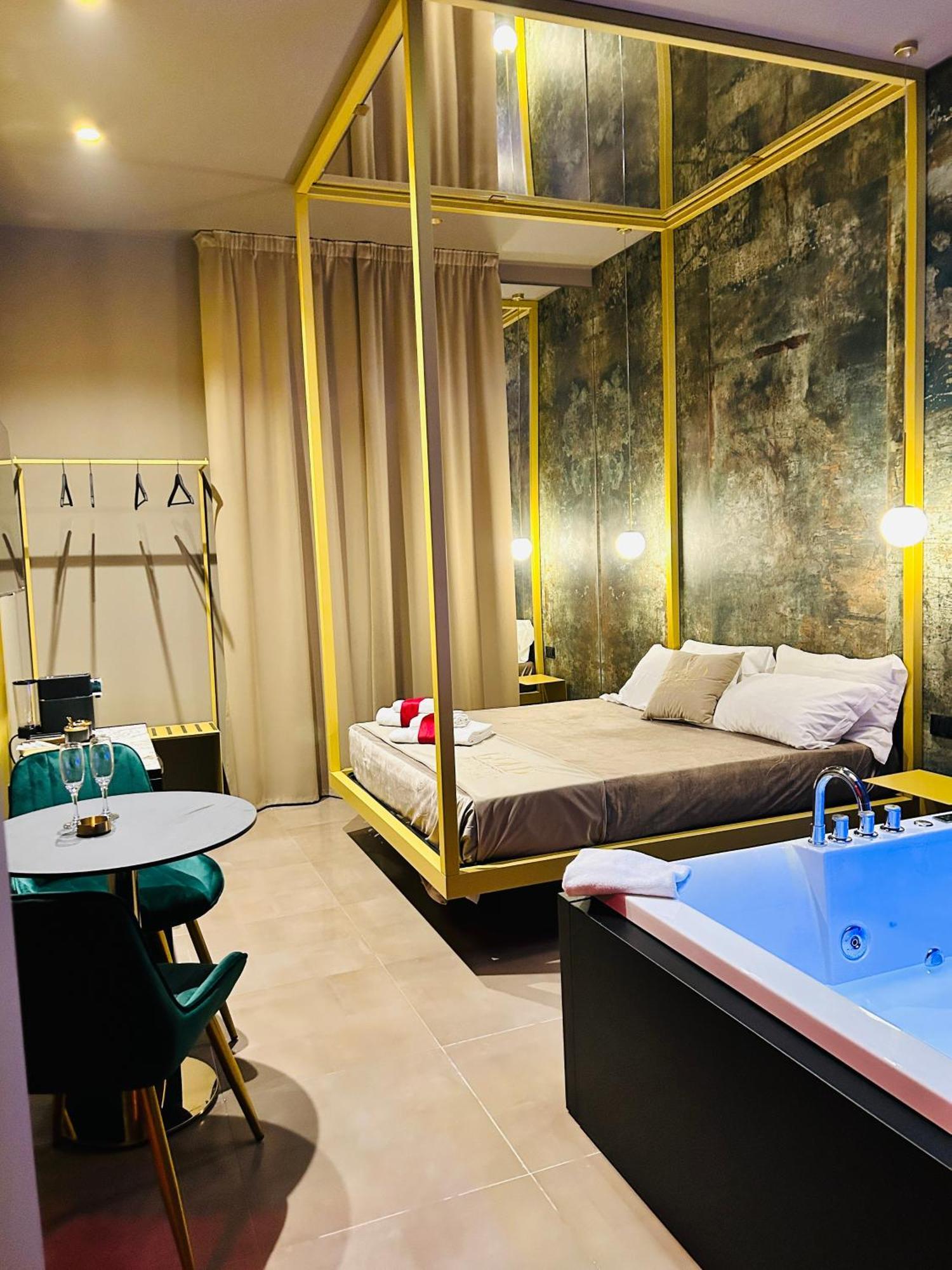 Gold Boutique Suite & Spa Palermo Luaran gambar